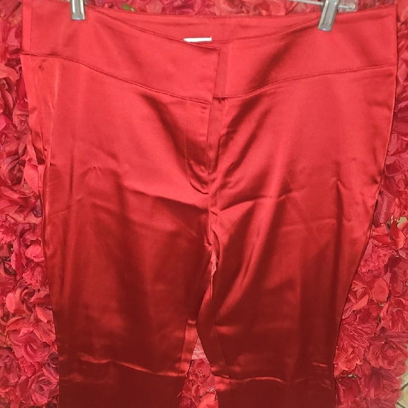 Cache NWT Red Straight Leg Shiny Dress Pants Size 12